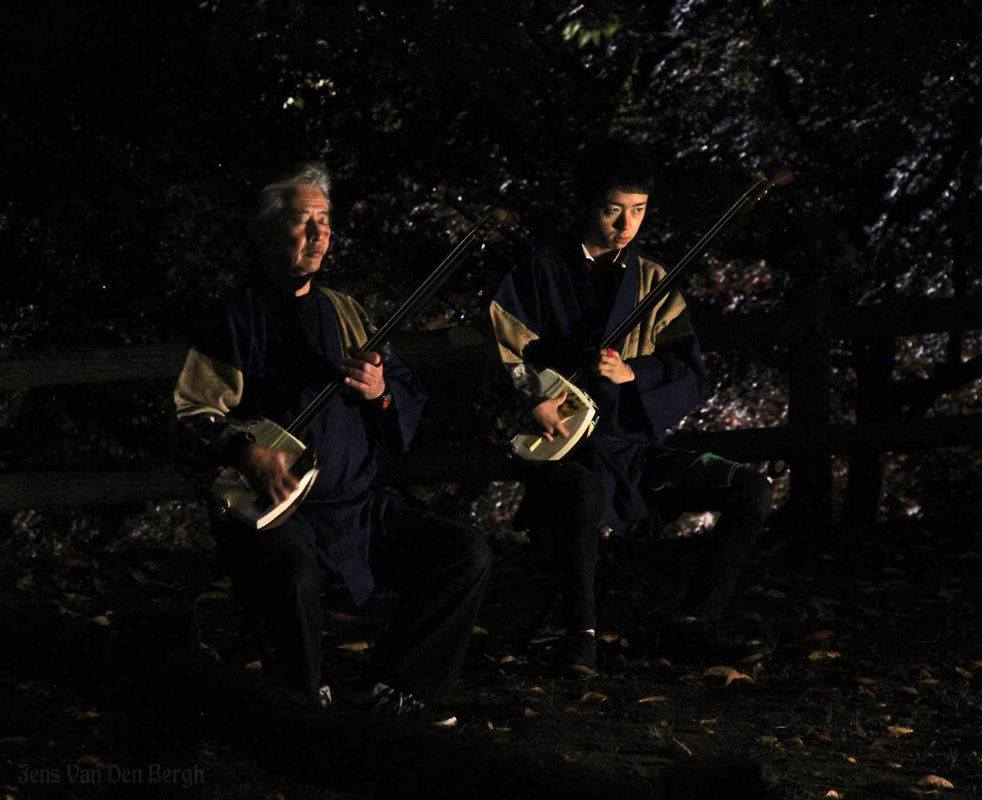 Hirosaki, shamisen play in the Castle grounds