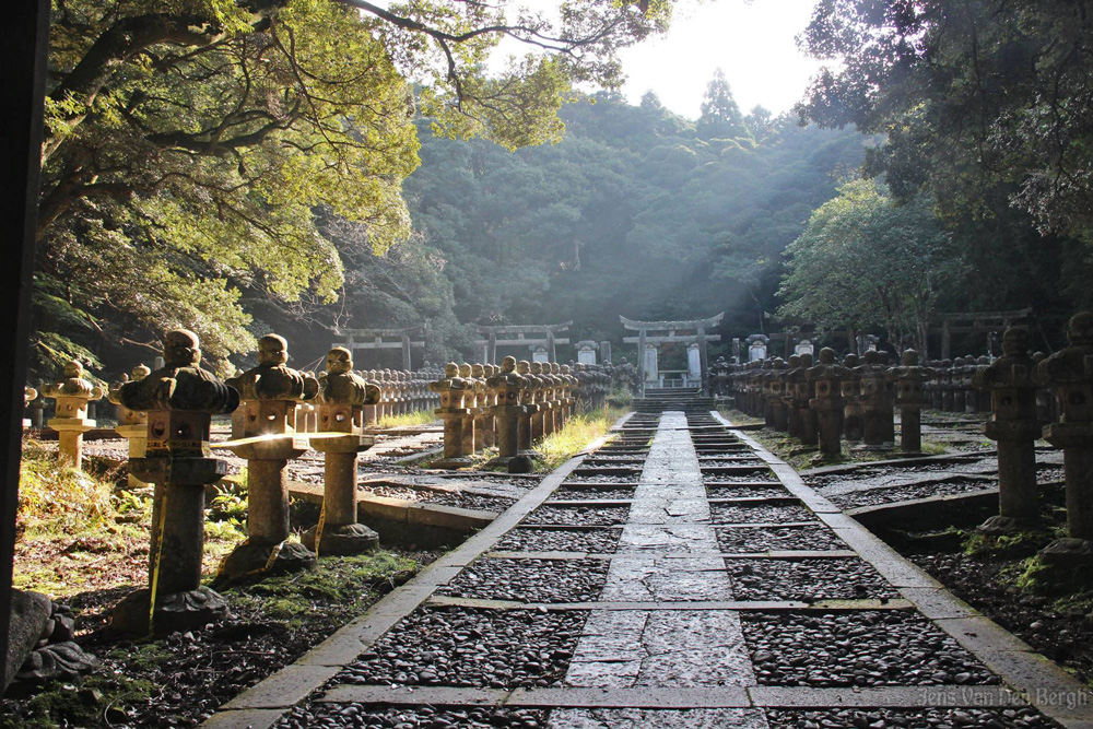 Mori clan Mausoleum at Toko-ji