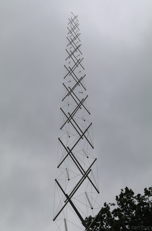 Kenneth Snelson, Needle tower II, 1968