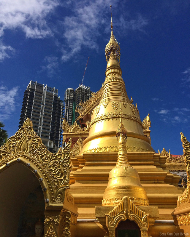 Chua Phat Dhammikarama Bumese, Burmese temple