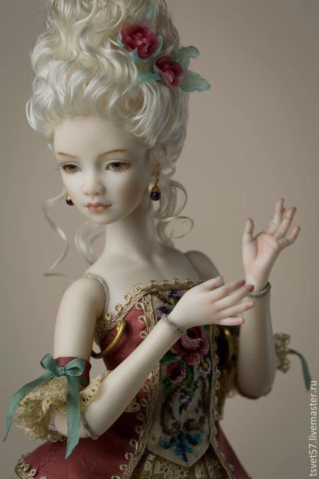 Margarita Tsvetkova (porcelain)