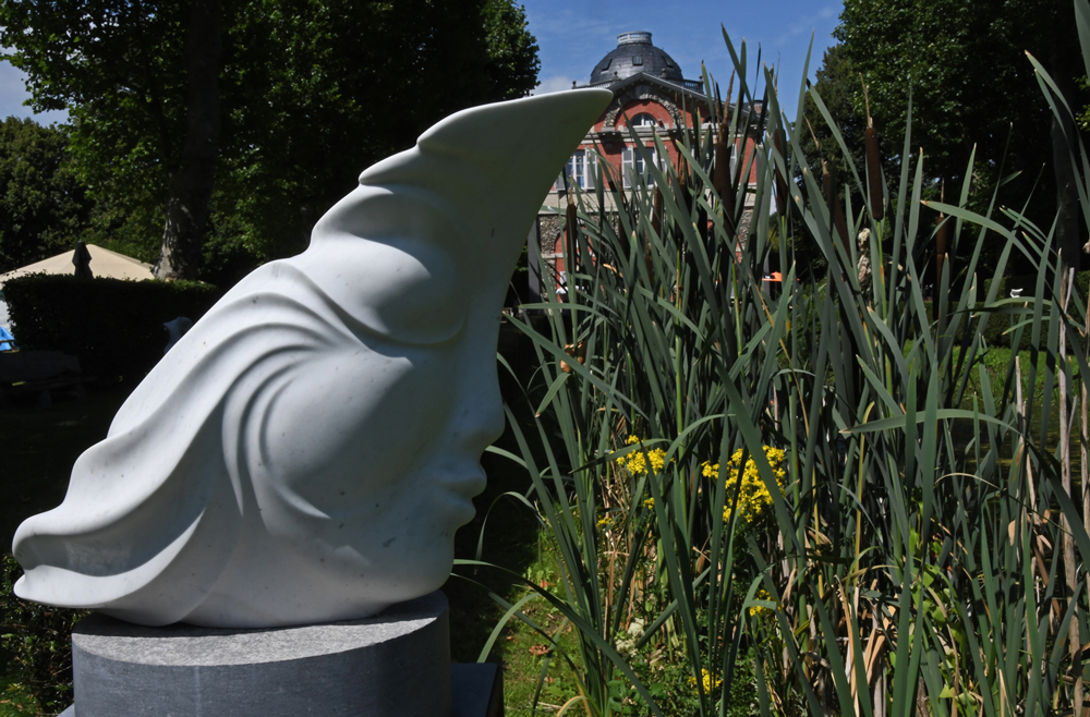 Beelden in de tuin van De Notelaer 2020