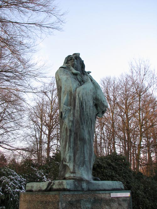 Art7d.be, Kunst in België, Fotografie van beelden in het Middelheim beeldenpark te Antwerpen, Winter