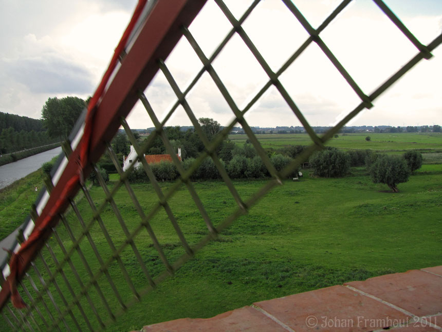 Binnen in de molen van Damme