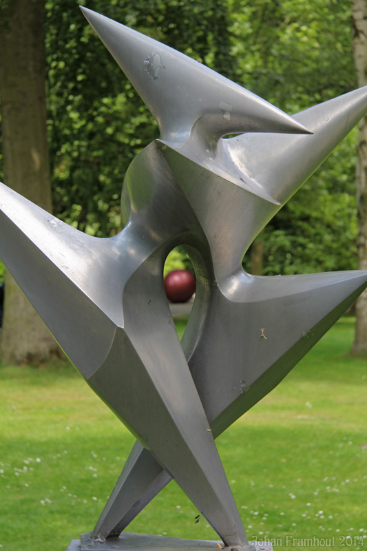 Art7d.be, Art in Belgium, Photos from sculptures in the Middelheim park in Antwerp, page 4, Summer