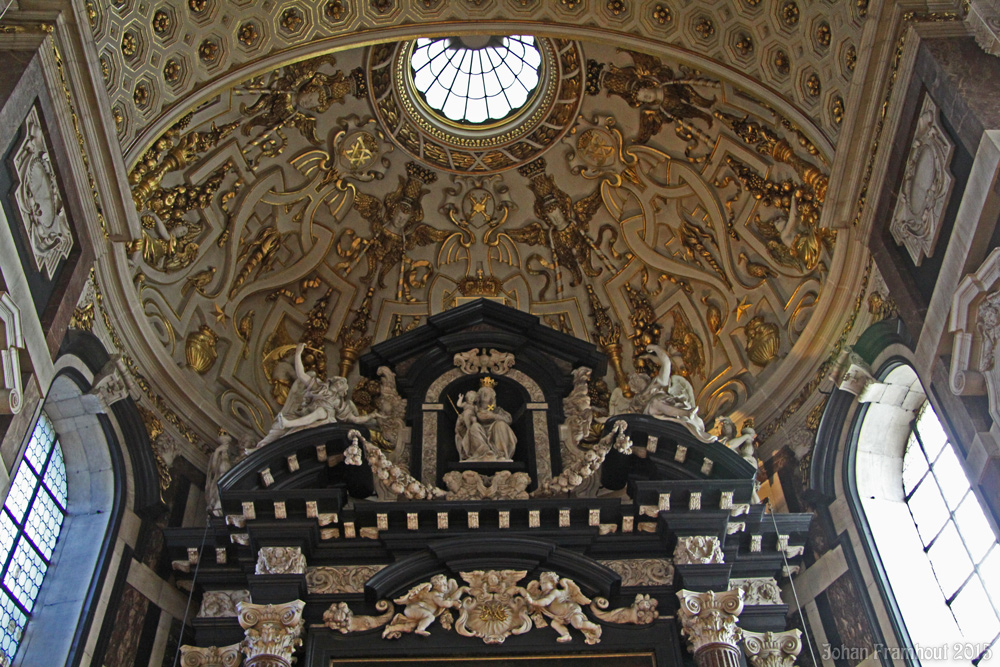 Antwerpen, interieur Carolus Borromeuskerk